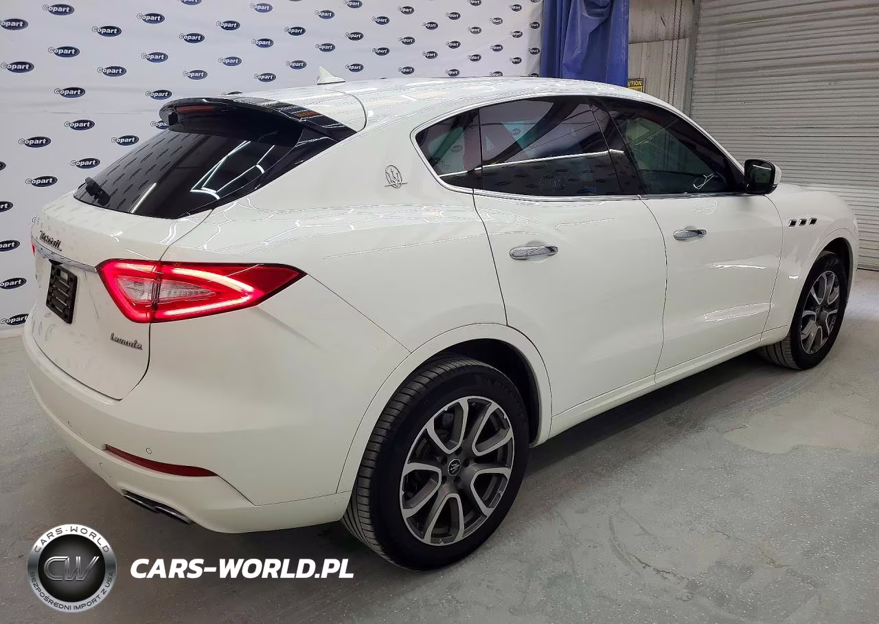 2020 Maserati Levante S VIN:ZN661YUA2LX344822 - 3
