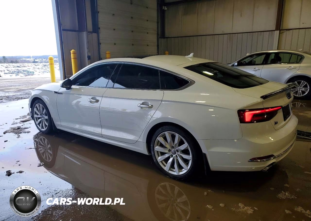 2018 Audi A5 Premium VIN:WAUANCF59JA136839 - 2