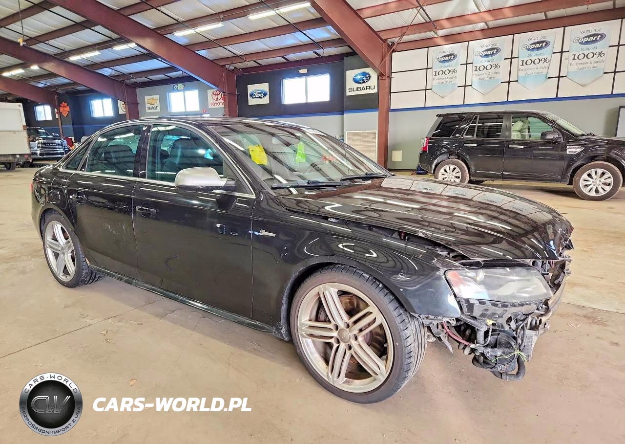 2011 Audi S4 Prestige VIN:WAUKGBFL0BA040932 - 4