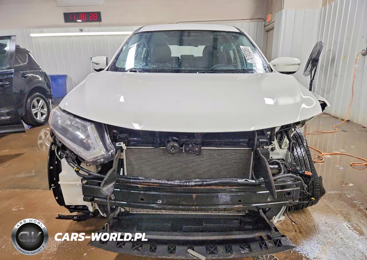 2015 Nissan Rogue S VIN:KNMAT2MT8FP581341 - 5