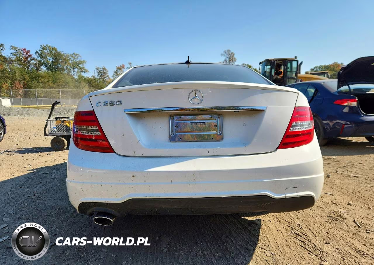 2013 Mercedes-Benz C 250 VIN:WDDGJ4HB2DG040656 - 6