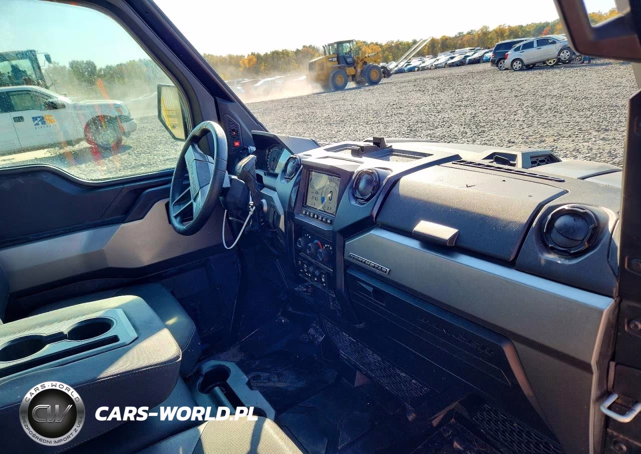 2025 Polaris Ranger 1500 Utility Vehicle VIN:3NSXAW1R0SM191137 - 5