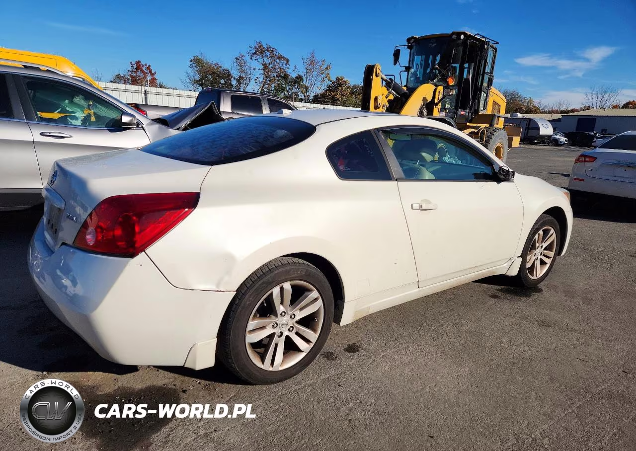 2010 Nissan Altima 2.5 S VIN:1N4AL2EP4AC185883 - 3