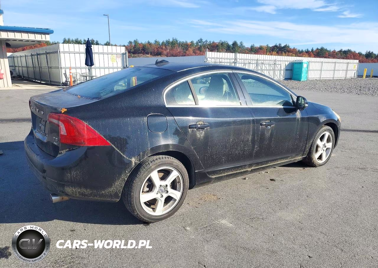 2013 Volvo S60 T5 VIN:YV1612FH6D2197938 - 3