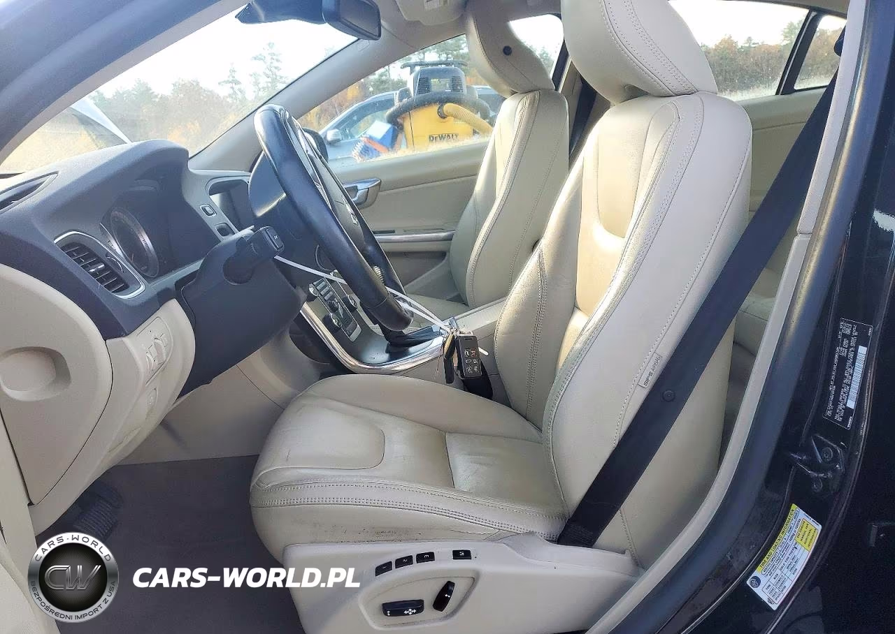2013 Volvo S60 T5 VIN:YV1612FH6D2197938 - 7
