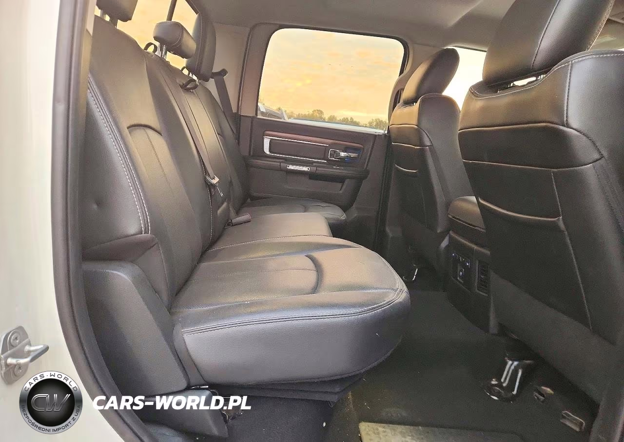 2017 Ram 1500 Laramie VIN:1C6RR7NM7HS873639 - 10