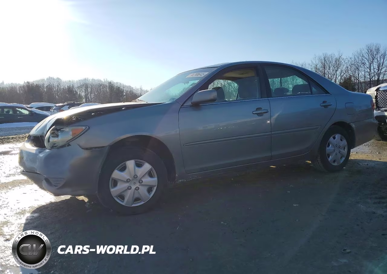 2005 Toyota Camry Le