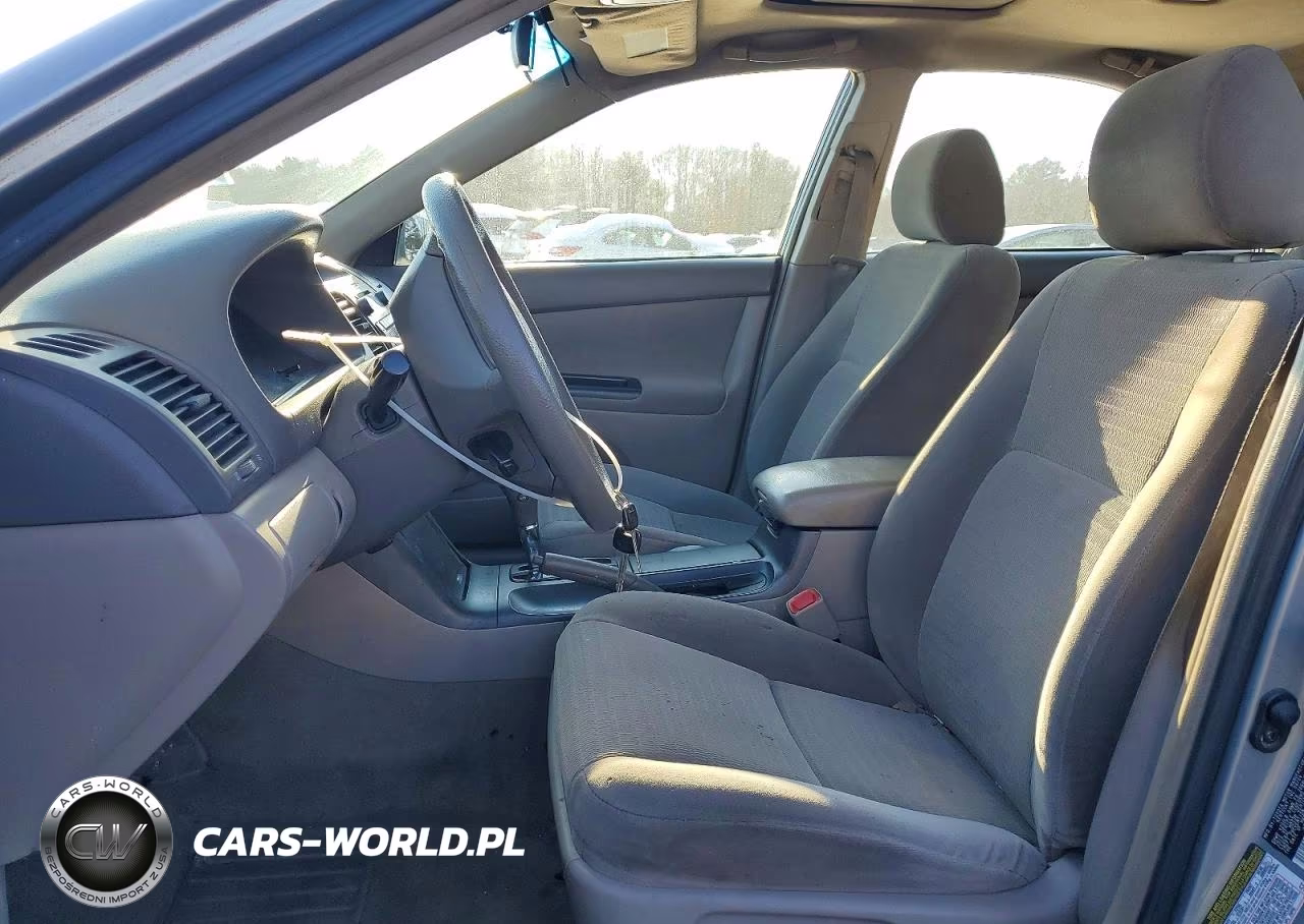 2005 Toyota Camry Le VIN:4T1BE32K45U953395 - 7