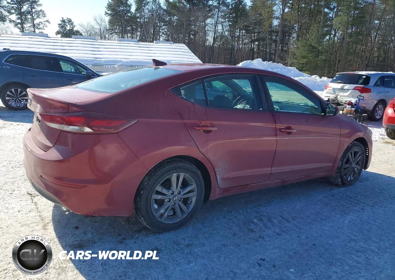 2017 Hyundai Elantra Se VIN:5NPD84LF8HH168369 - 3