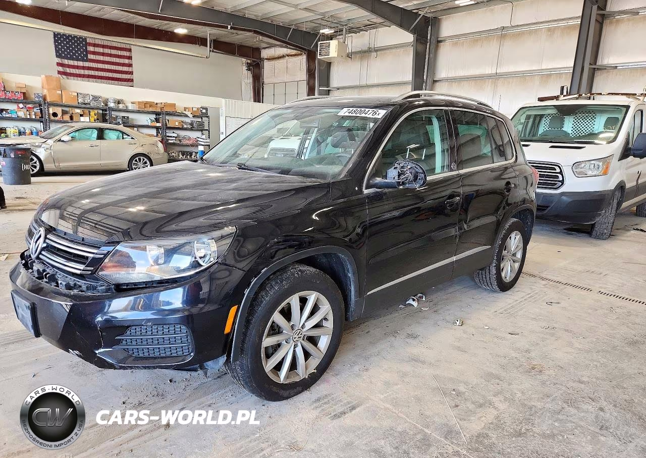 2017 Volkswagen Tiguan Wolfsburg VIN:WVGRV7AX5HW508949 - 1