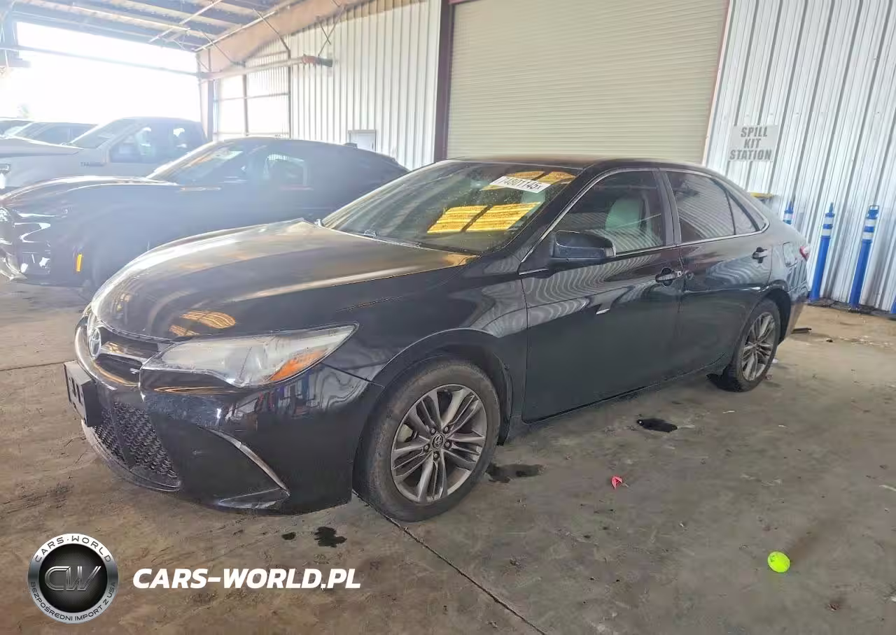 2015 Toyota Camry Le