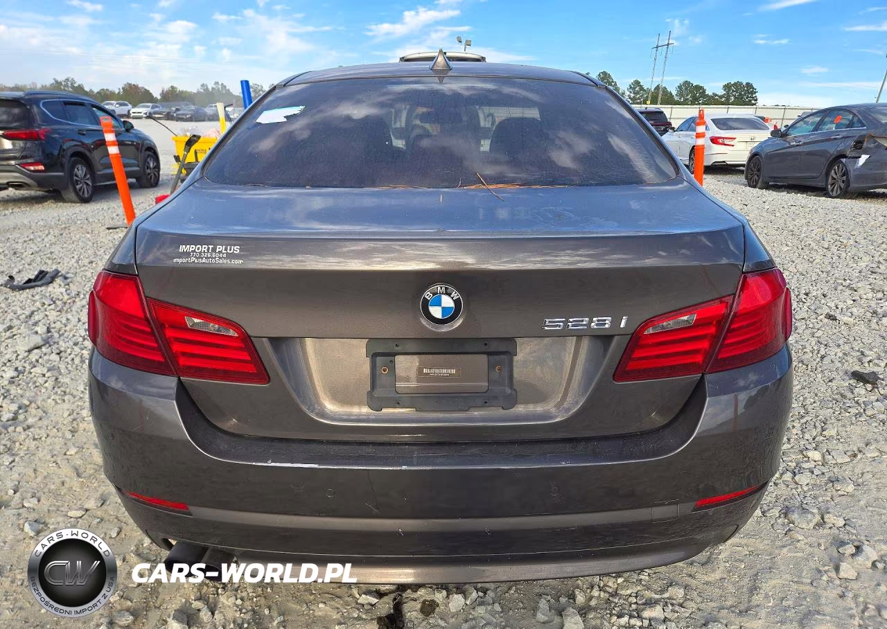 2013 BMW 528 I VIN:WBAXG5C56DD235044 - 6