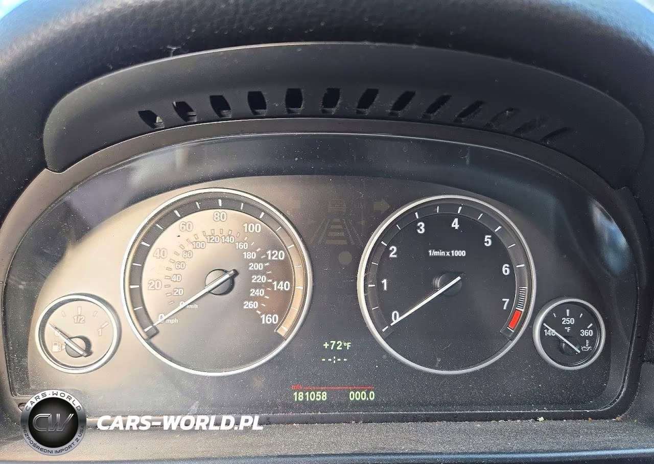 2013 BMW 528 I VIN:WBAXG5C56DD235044 - 9