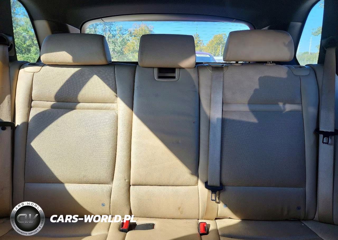 2011 BMW X5 xDrive35D VIN:5UXZW0C5XBL370210 - 10