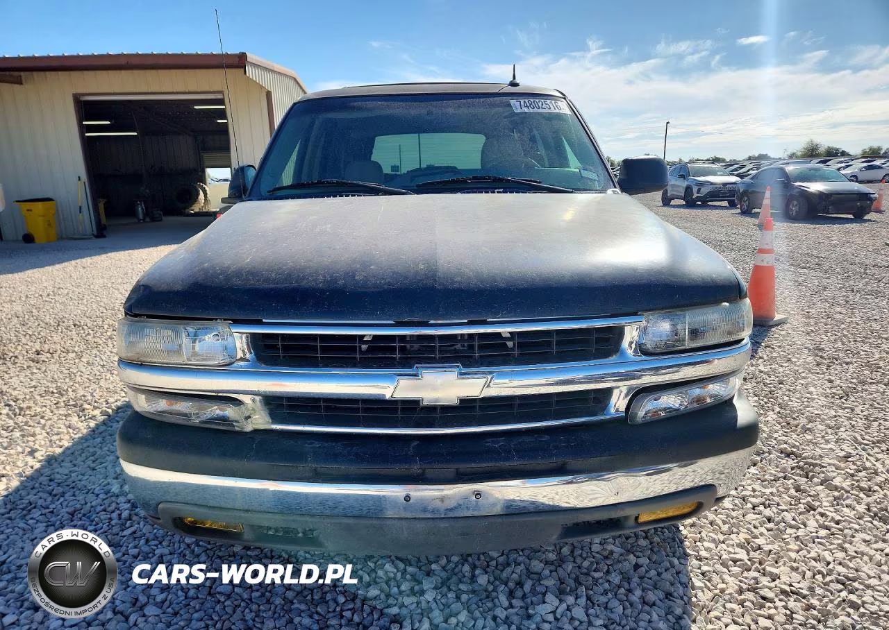 2004 Chevrolet Tahoe C1500 VIN:1GNEC13Z24R148625 - 5