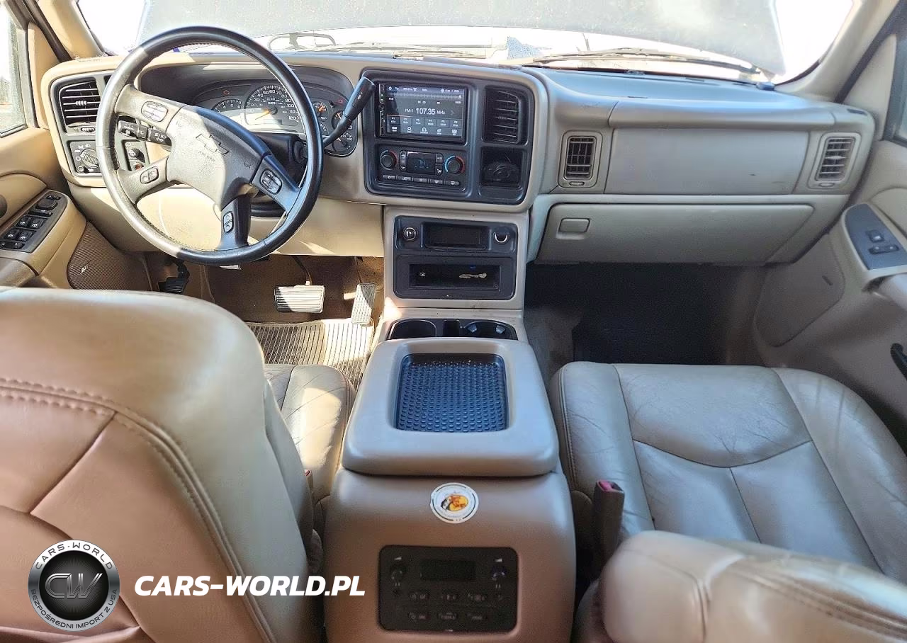2004 Chevrolet Tahoe C1500 VIN:1GNEC13Z24R148625 - 8