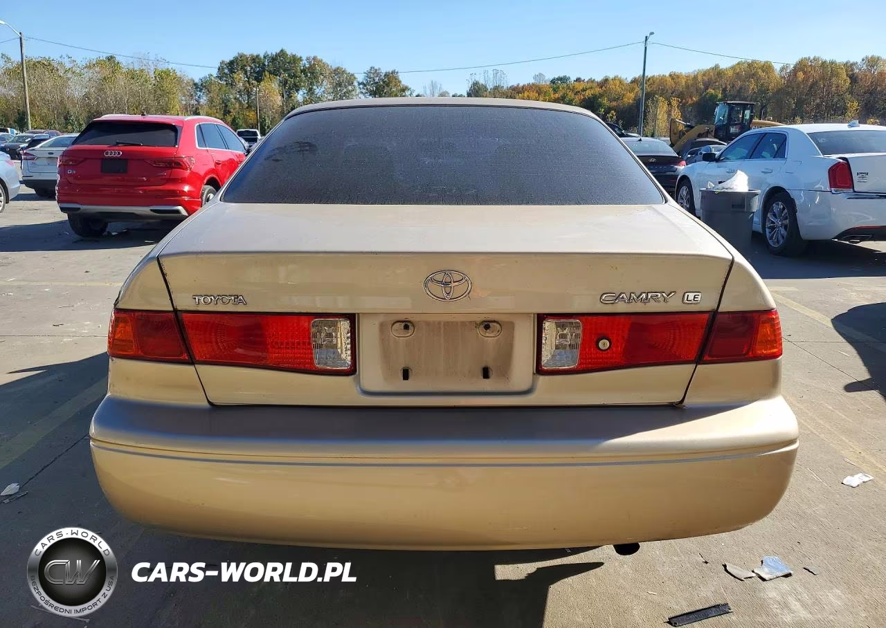 2000 Toyota Camry Le VIN:JT2BG22KXY0409223 - 6