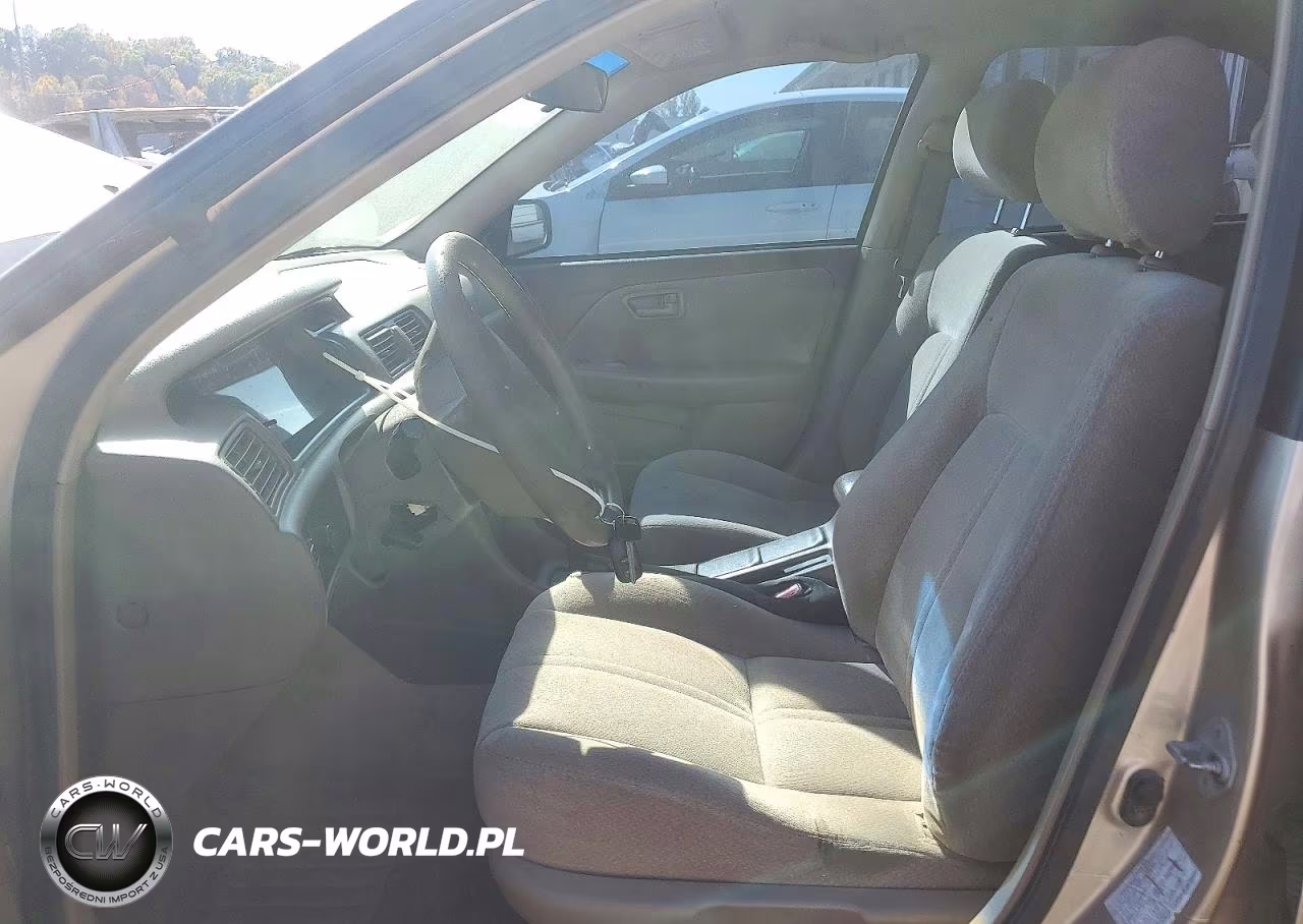 2000 Toyota Camry Le VIN:JT2BG22KXY0409223 - 7