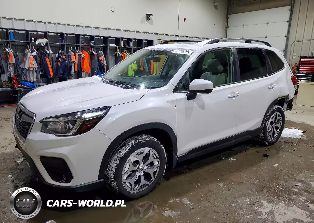 2020 Subaru Forester Premium