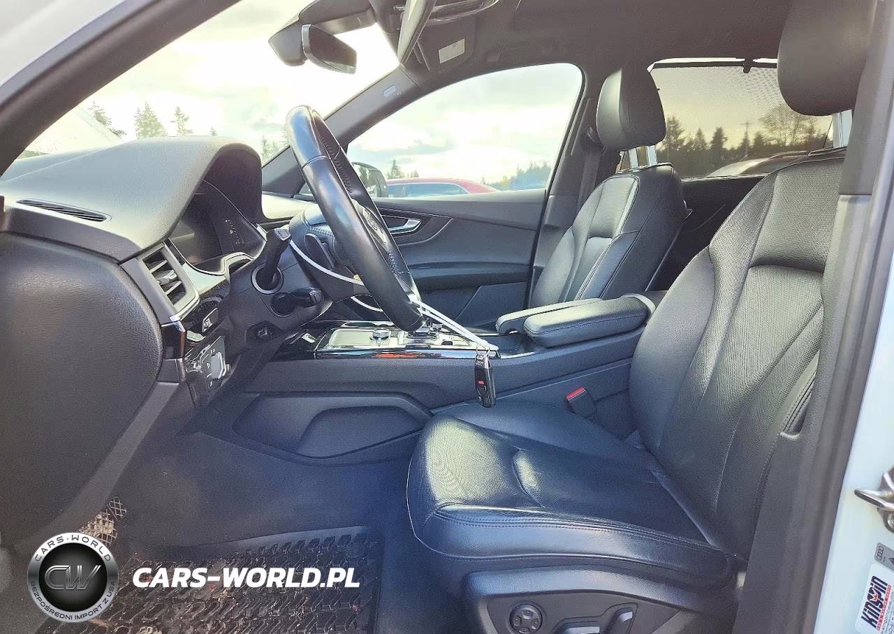 2017 Audi Q7 Premium Plus VIN:WA1LAAF72HD056783 - 7