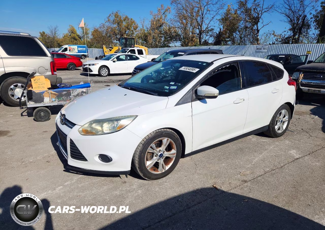 2014 Ford Focus Se VIN:1FADP3K2XEL185666 - 1