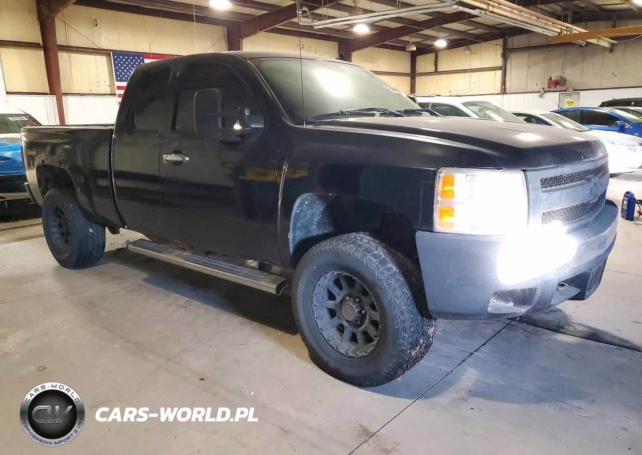 2007 Chevrolet Silverado K1500 VIN:1GCEK19JX7Z529169 - 4