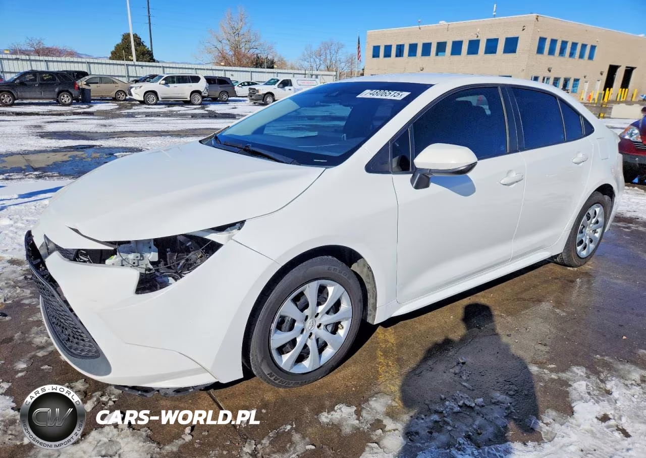 2021 Toyota Corolla Le – zdjęcie 1 z 13
