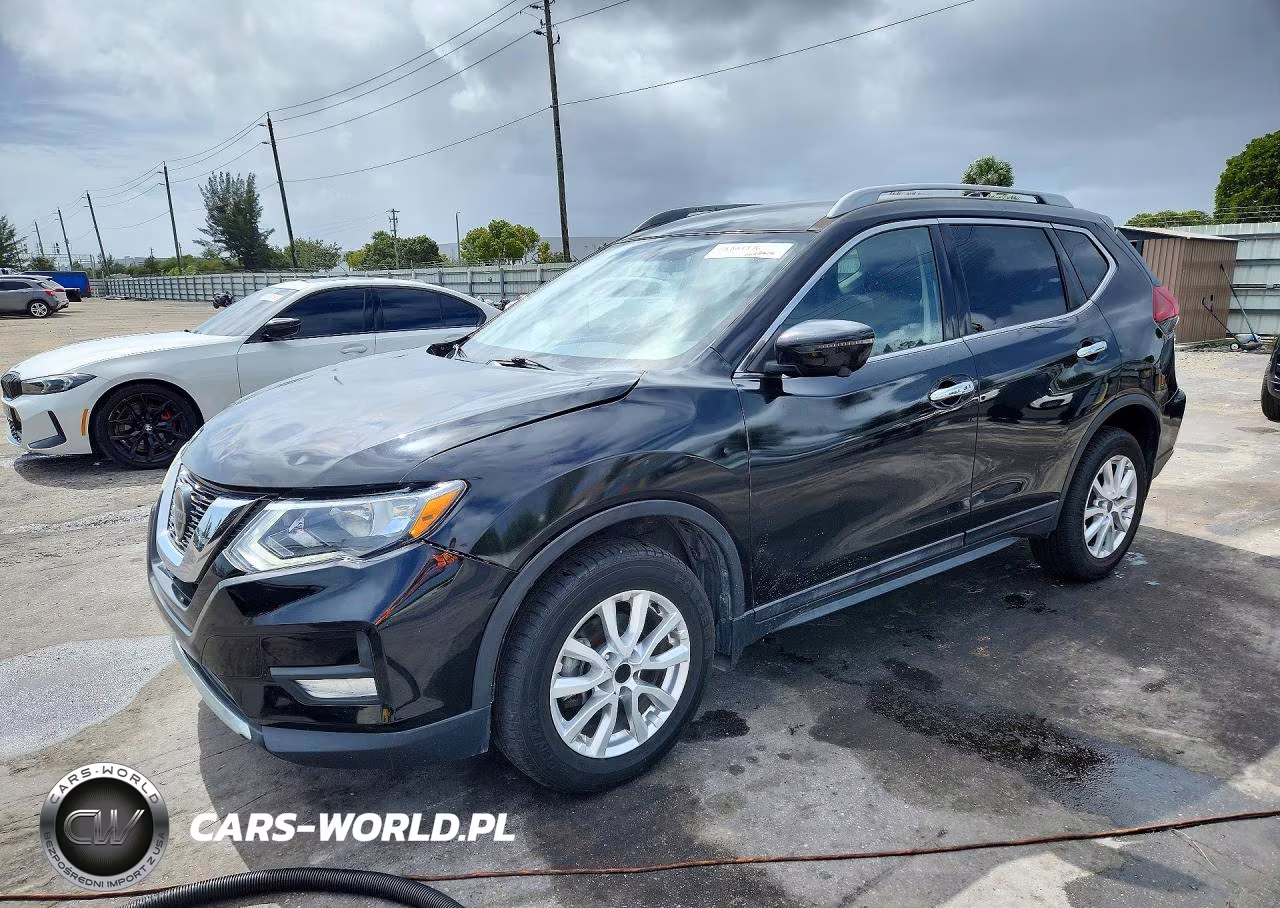 2018 Nissan Rogue Sv