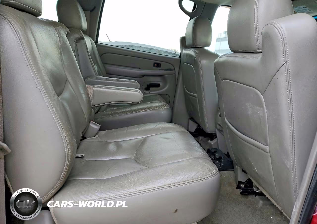 2004 Chevrolet Suburban K1500 VIN:3GNFK16Z54G111748 - 11