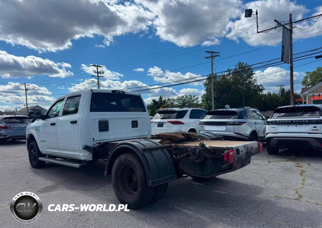 2022 Ram 3500 VIN:3C7WRTCL6NG235077 - 3