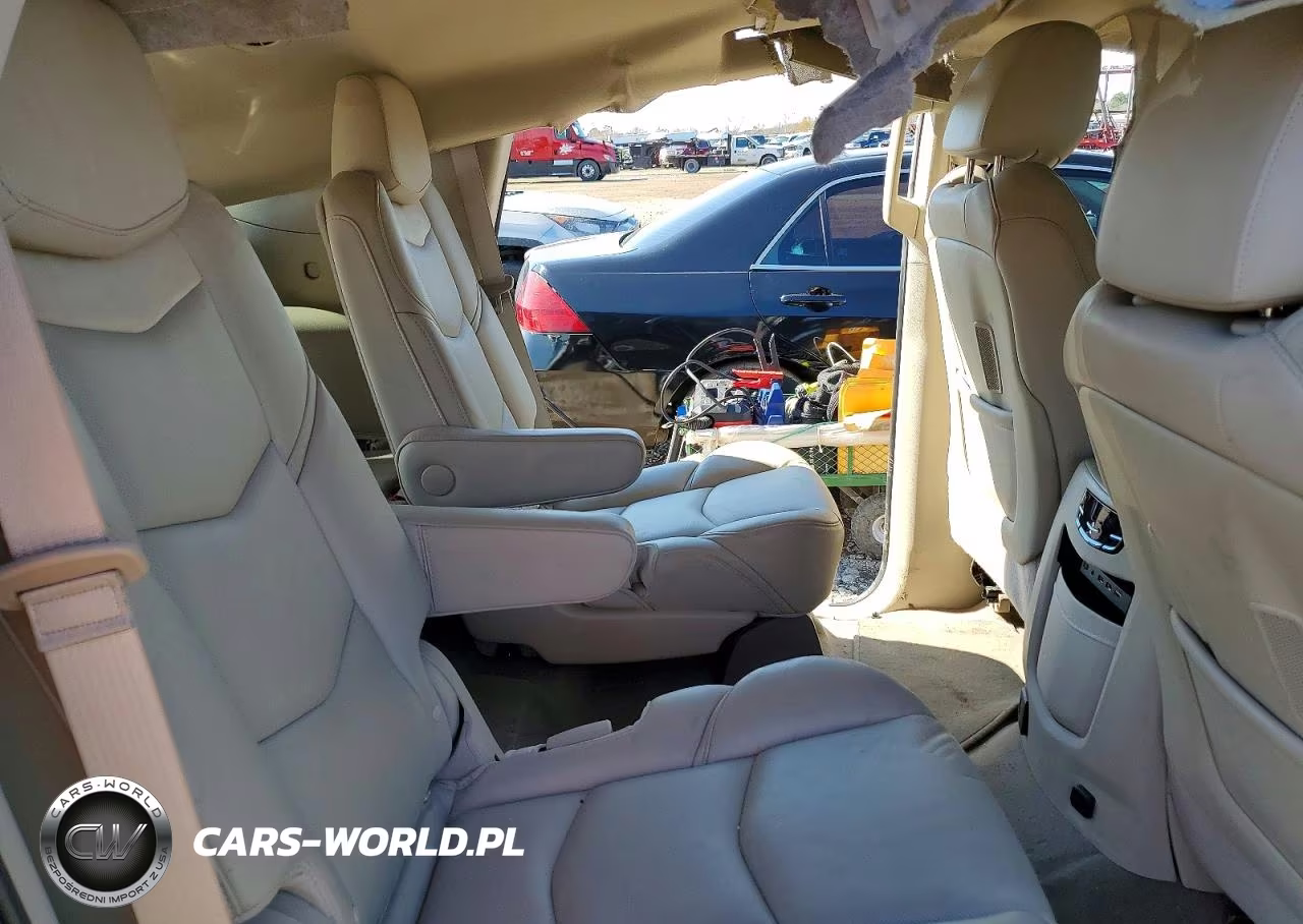 2017 Cadillac Escalade VIN:1GYS3BKJ7HR396138 - 10