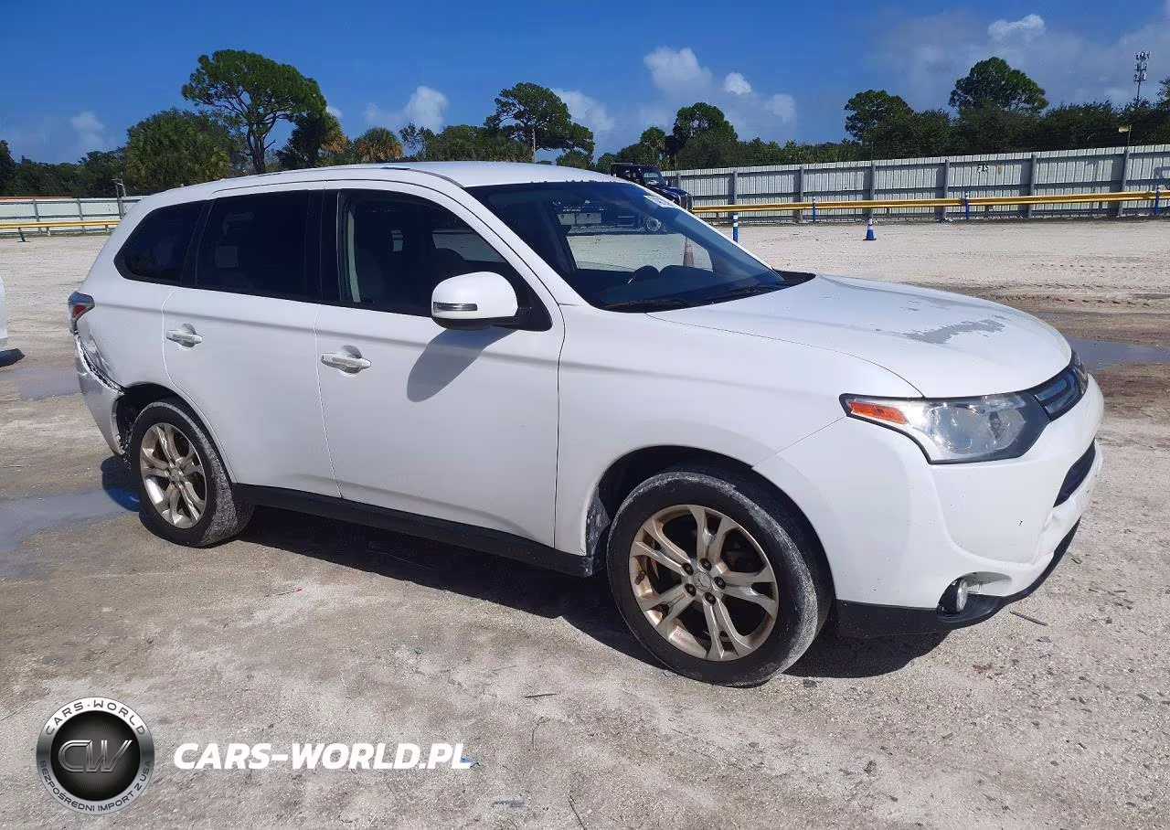 2014 Mitsubishi Outlander Se VIN:JA4AD3A33EZ019142 - 4