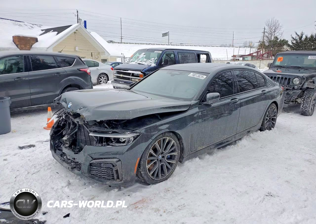 2022 BMW 750 Xi