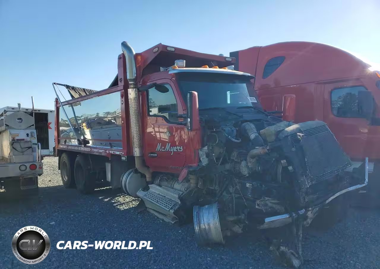 2015 Kenworth T880 Dump Truck