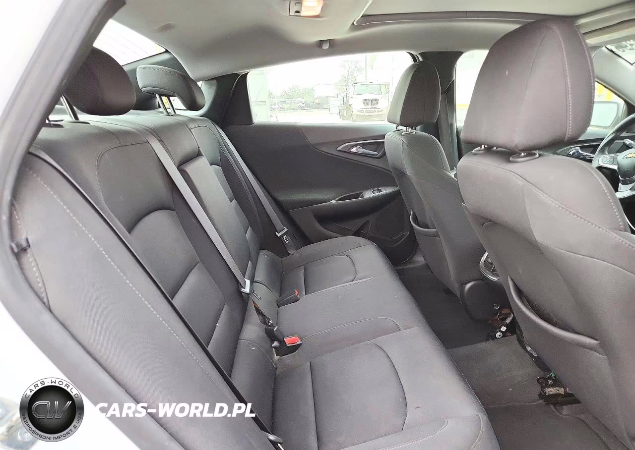 2020 Chevrolet Malibu Lt VIN:1G1ZD5ST0LF101307 - 10