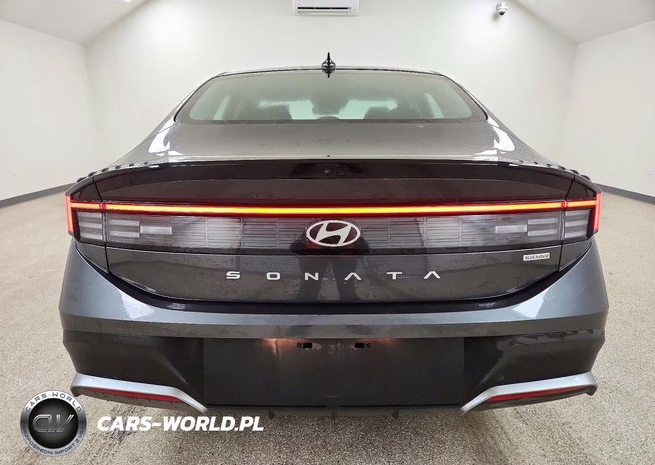 2026 Hyundai Sonata Hybrid Blue VIN:KMHL24JJ2TA167640 - 6