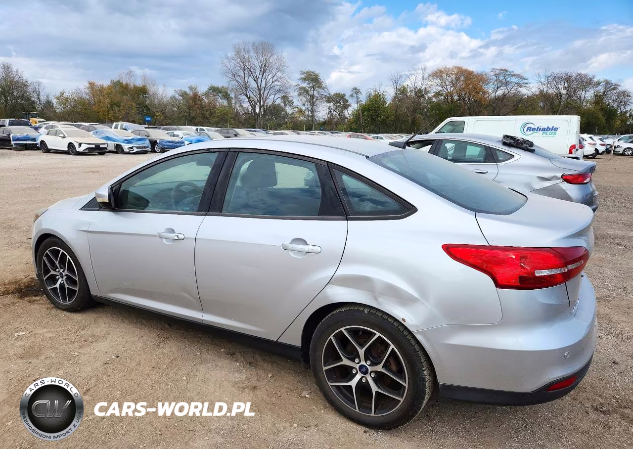 2017 Ford Focus Sel VIN:1FADP3H26HL284366 - 2
