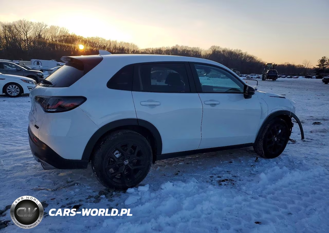 2025 Honda Hr-V Sport VIN:3CZRZ2H5XSM787025 - 3