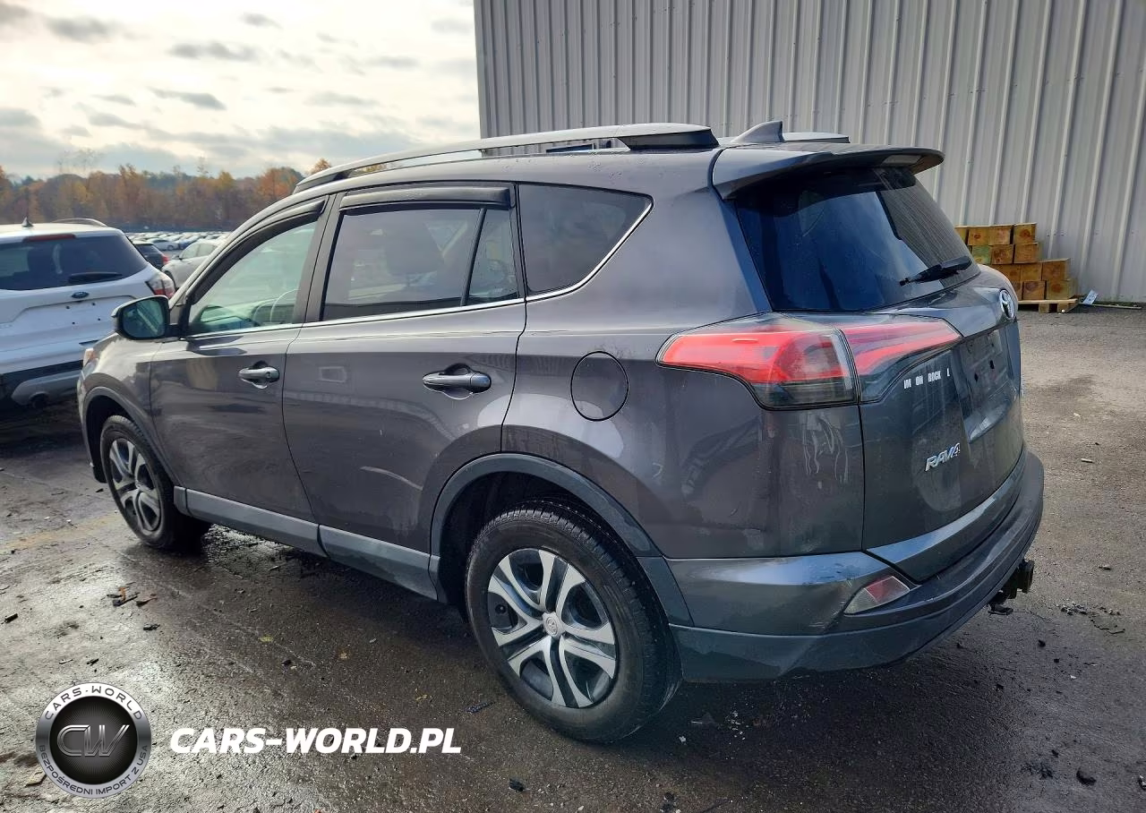 2018 Toyota Rav4 Le VIN:2T3BFREV8JW808819 - 2