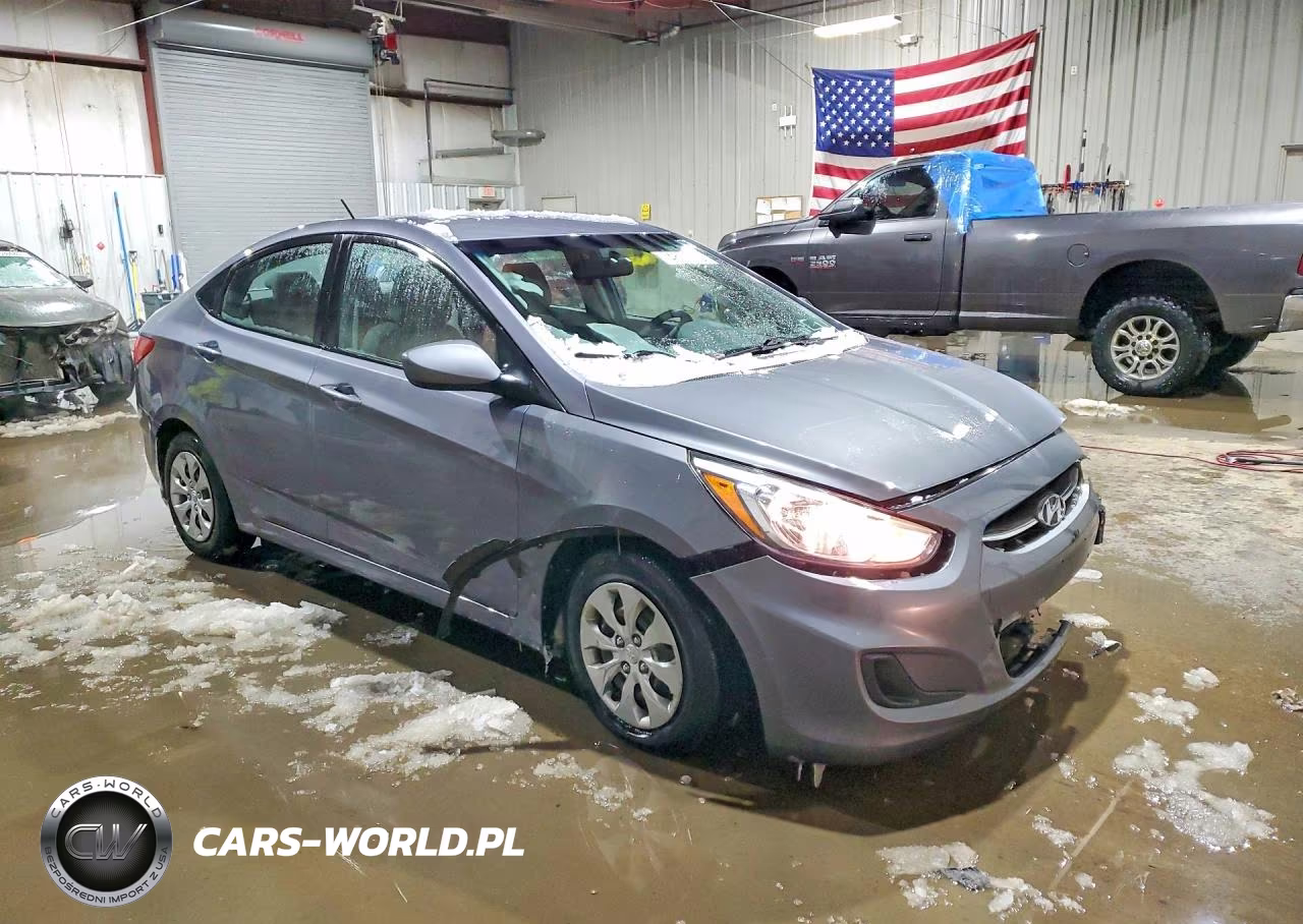 2017 Hyundai Accent Se VIN:KMHCT4AE8HU298125 - 4