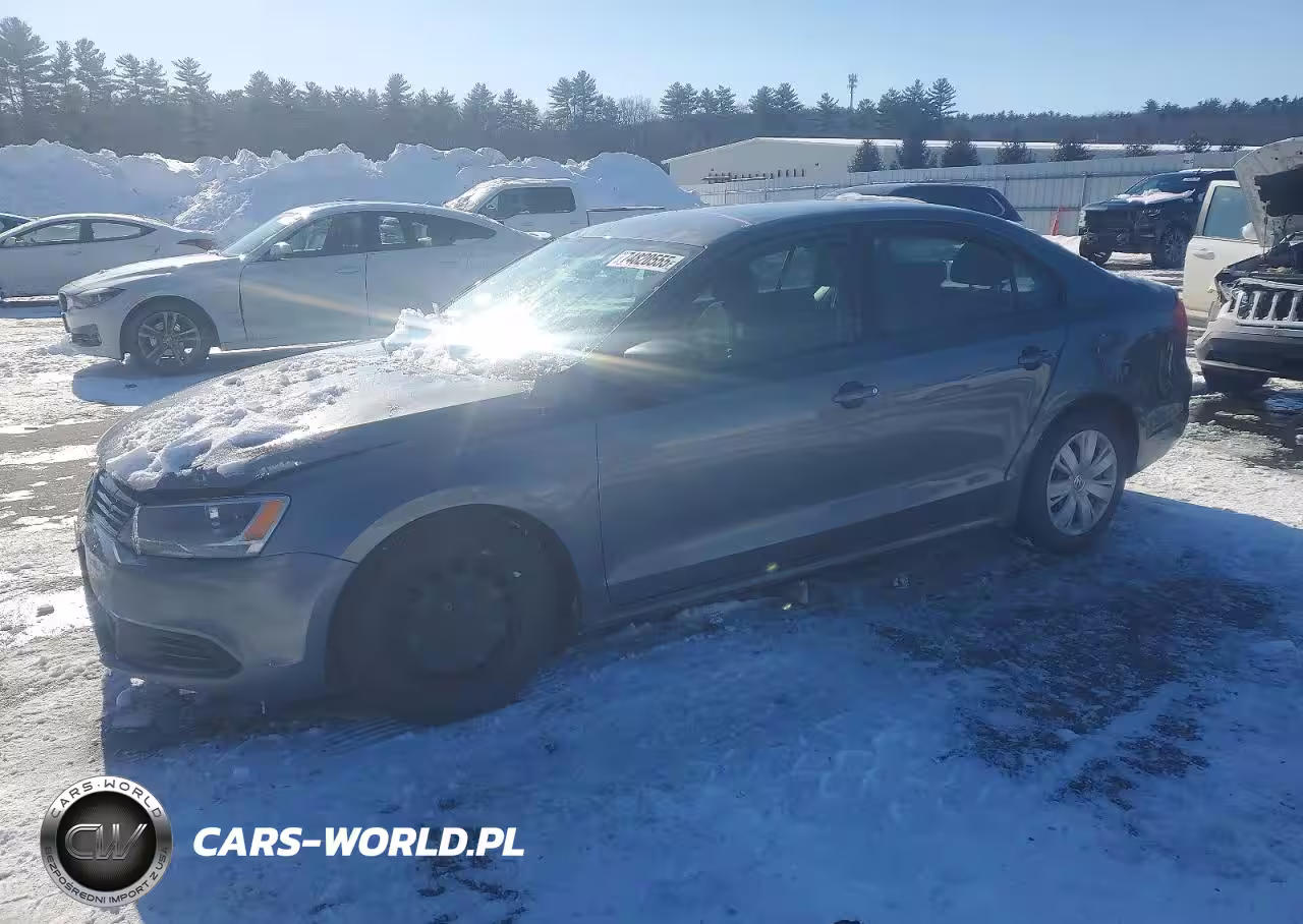 2013 Volkswagen Jetta Base