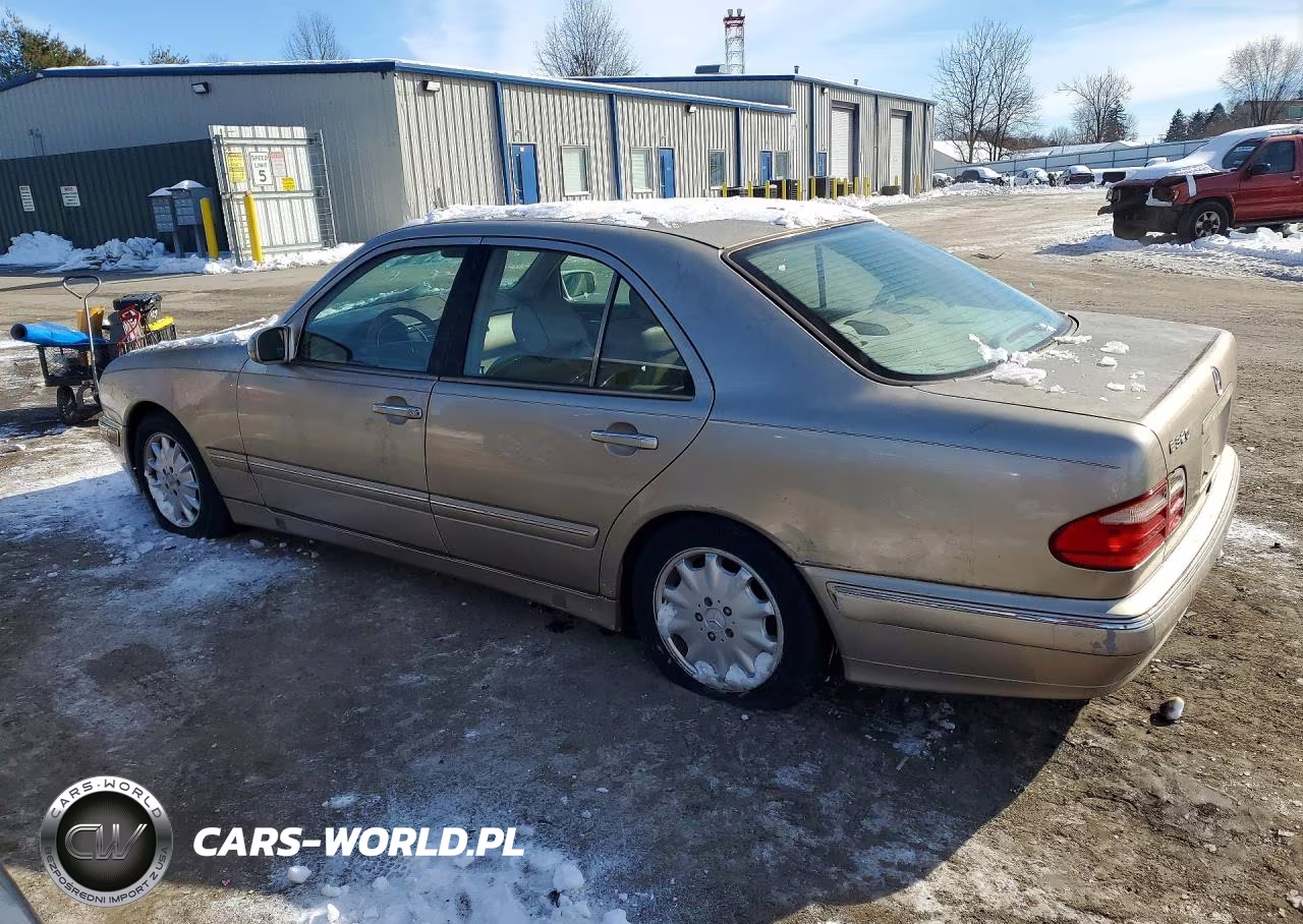 2000 Mercedes-Benz E 320 VIN:WDBJF65J1YB103059 - 2