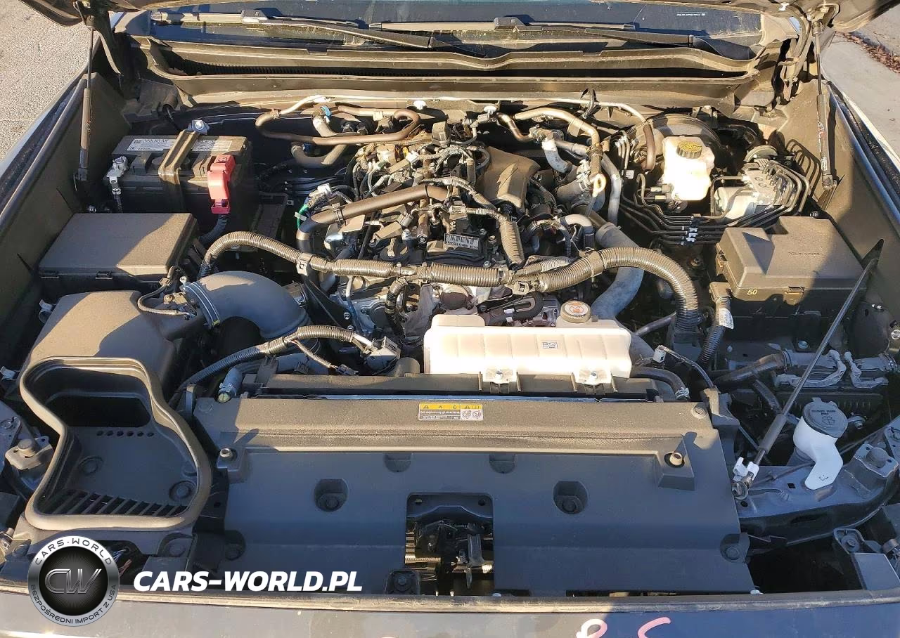2025 Toyota Tacoma Trd Sport VIN:3TMLB5JN1SM137561 - 11