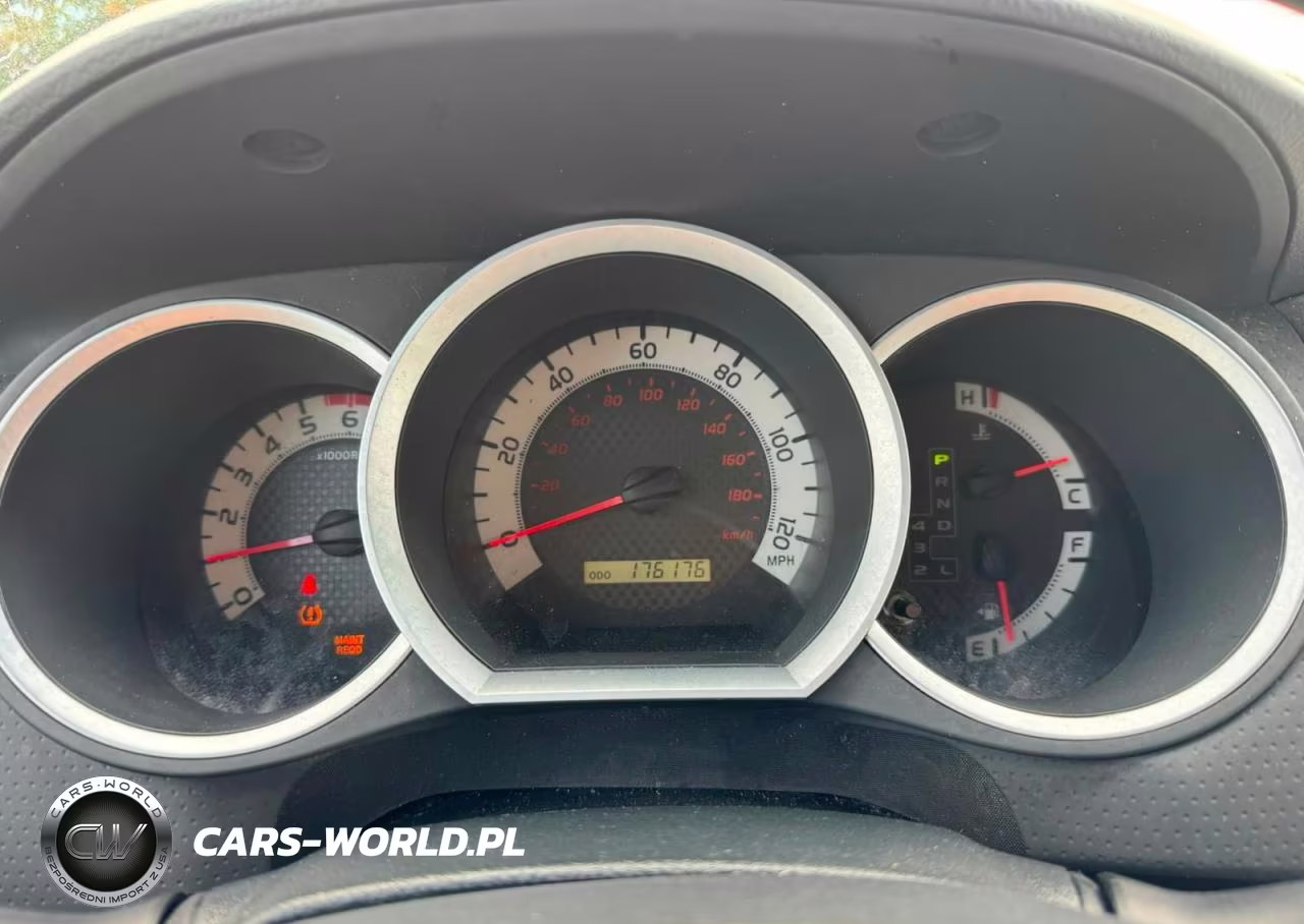 2013 Toyota Tacoma V6 VIN:3TMLU4EN8DM105479 - 8