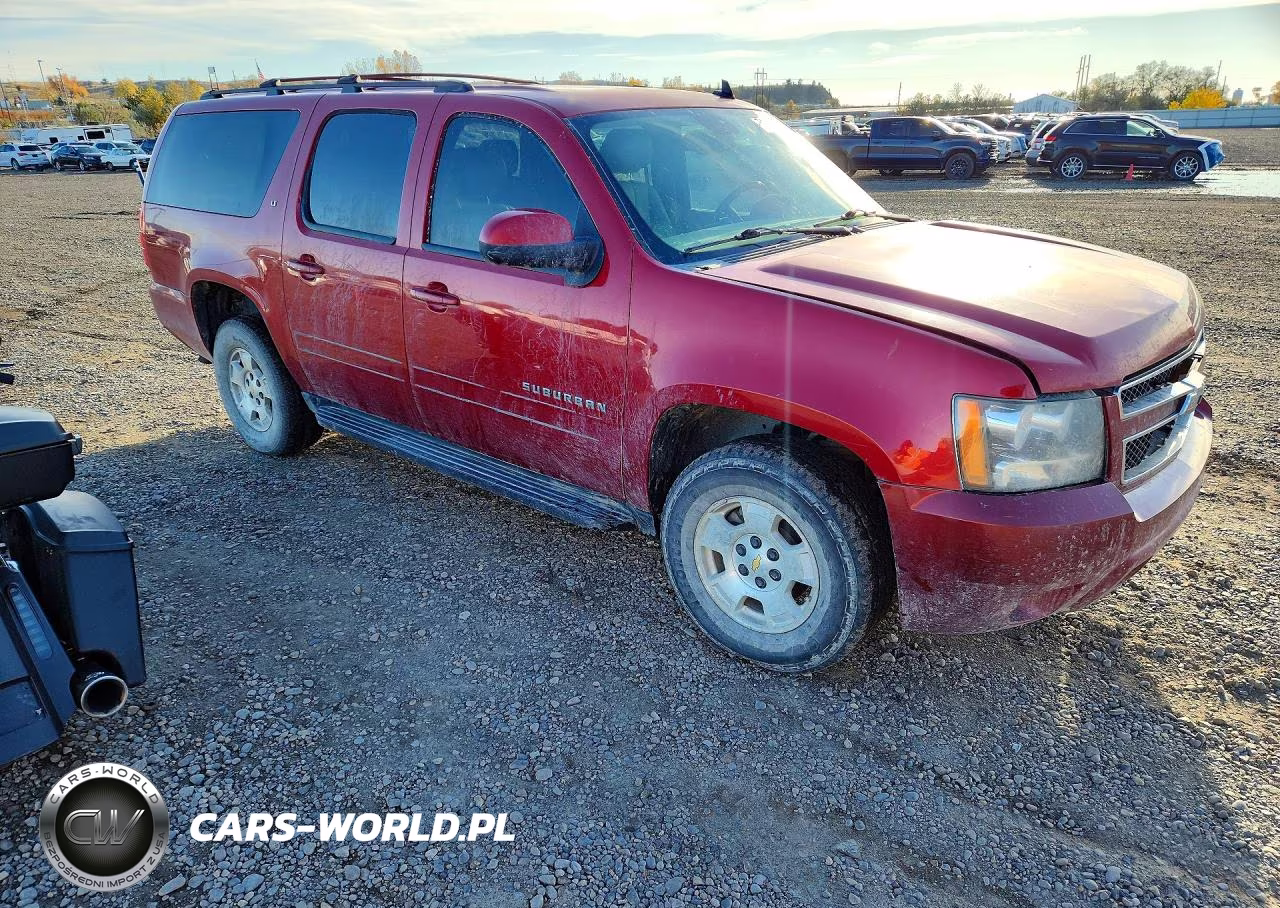 2013 Chevrolet Suburban K1500 Lt VIN:1GNSKJE7XDR219913 - 4