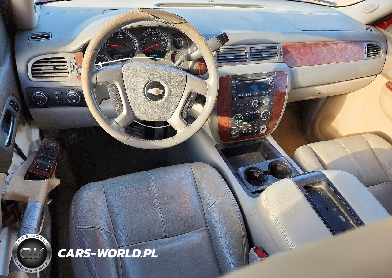 2013 Chevrolet Suburban K1500 Lt VIN:1GNSKJE7XDR219913 - 8