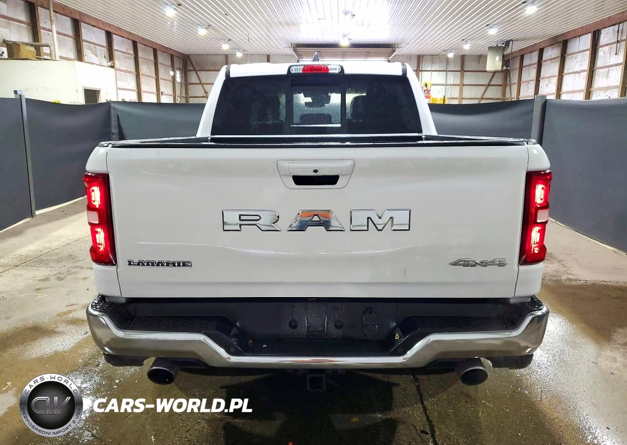2026 Ram 1500 Laramie VIN:1C6SRFJP1TN322304 - 6