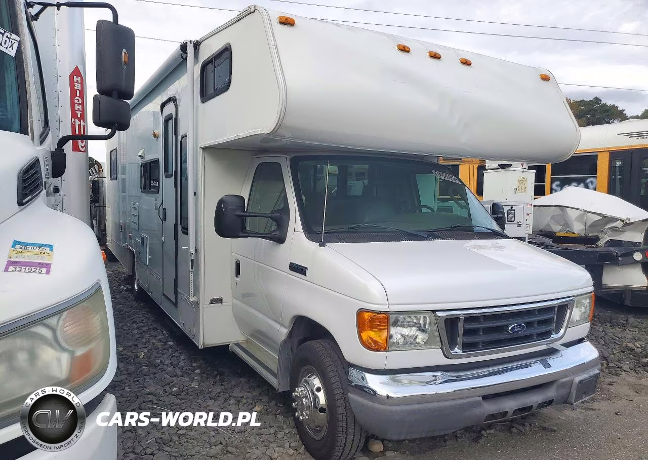 2007 Ford Econoline E450 Super Duty Cutaway Van VIN:1FDXE45S17DA58702 - 4