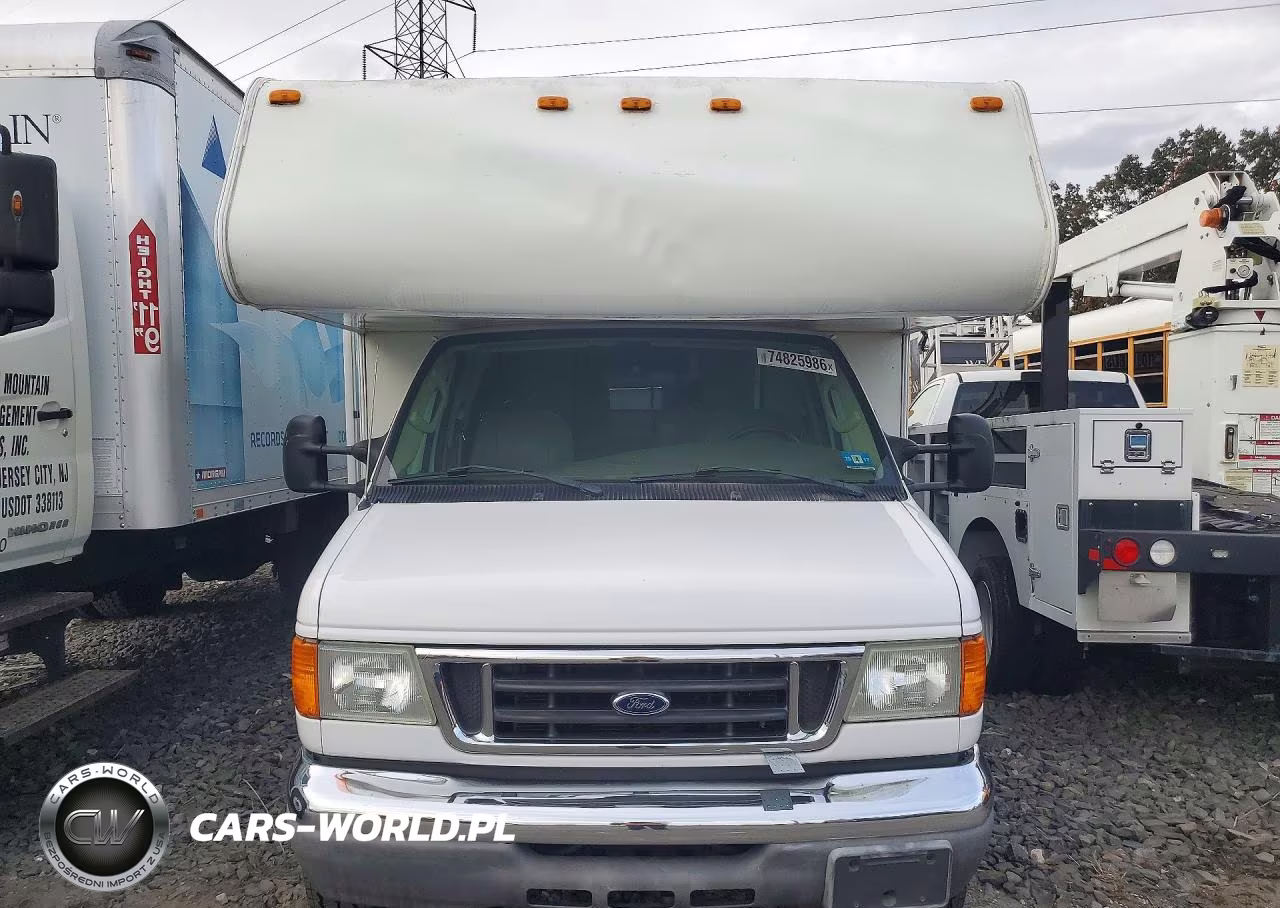 2007 Ford Econoline E450 Super Duty Cutaway Van VIN:1FDXE45S17DA58702 - 5