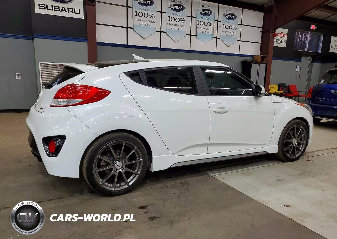 2014 Hyundai Veloster Turbo R-Spec VIN:KMHTC6AE5EU205763 - 3